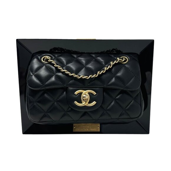 CHANEL 2014 Lambskin & Plexiglass "Collection Privee" Picture Frame Minaudière - Picture 1 of 12